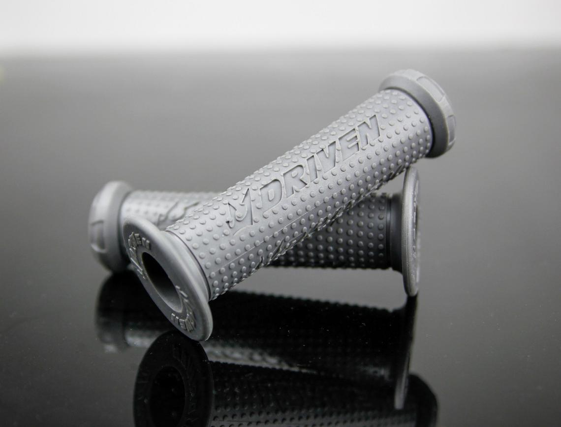 Revolt Grip